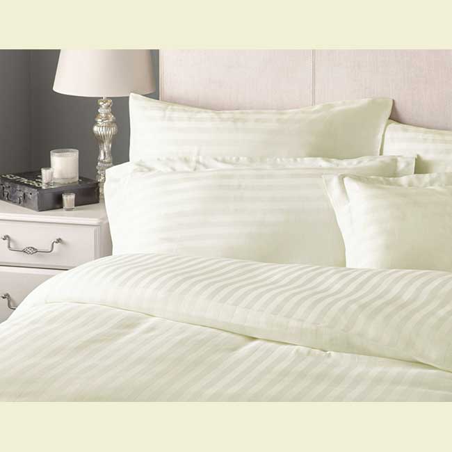 tone-and-tone-bone-striped-duvet-cover