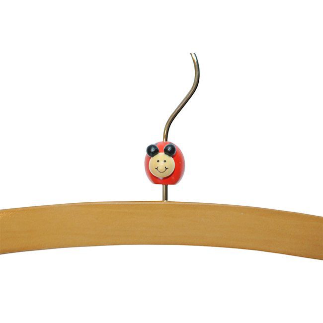 wood-hangers-for-children
