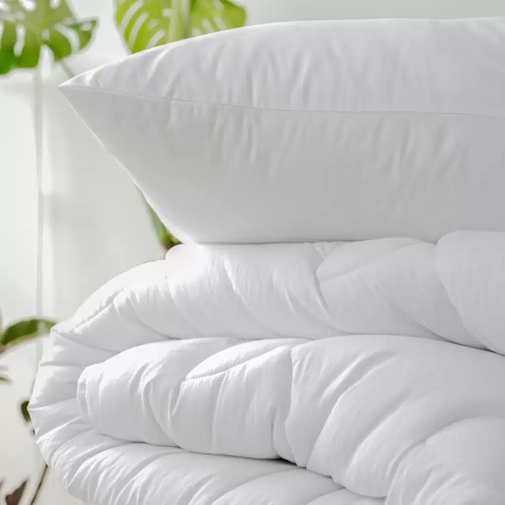 Discover the Ultimate Bedding Set Soft, Warm & with a Gift